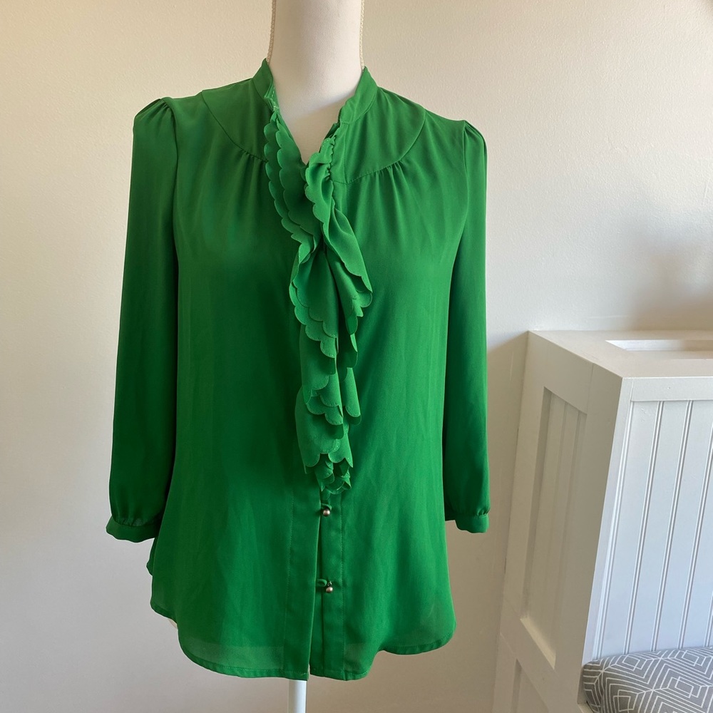 Anthro HD in Paris Green Ruffled Blouse Size 6